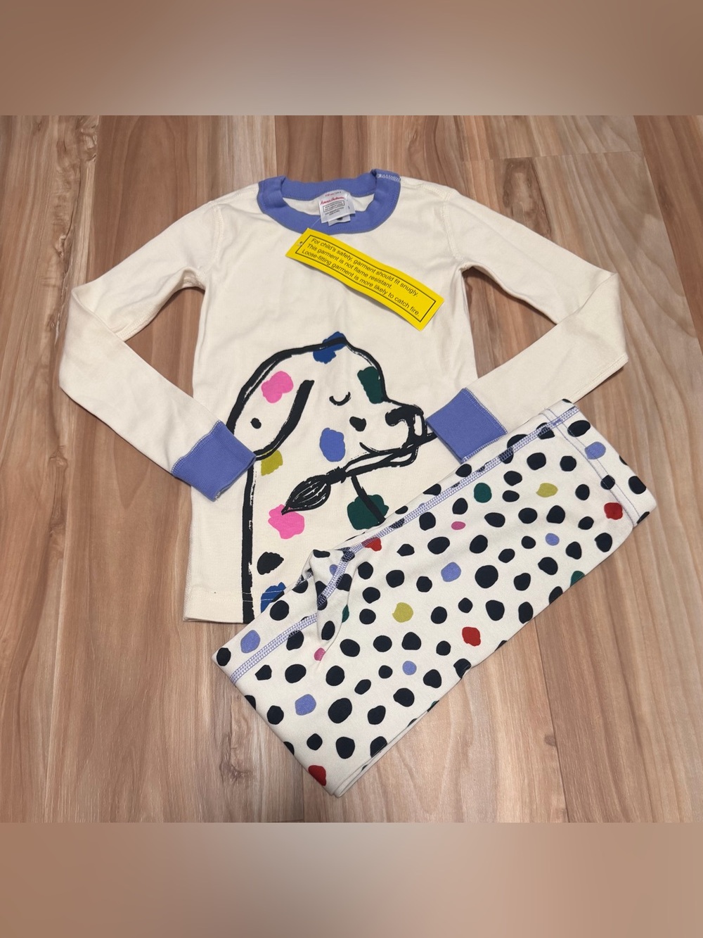 Hanna Andersson Cream Pajama Set with Multicolor Spots and Periwinkle Trim